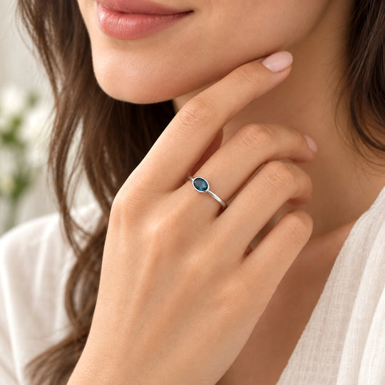 EVER TRUE London Blau Topas Ring Reine Bronze (Größe 20.00) ca. 0,89 ct