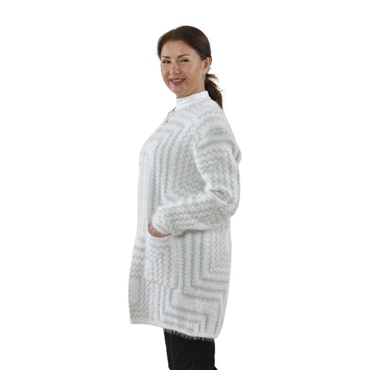 Kuschelig weicher und langer Cardigan mit Taschen, One Size, Geometrisches Muster, grün
