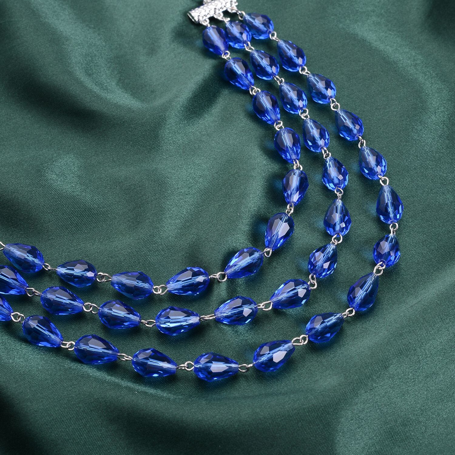 Blaues Glas Halskette ca. 56 cm EisenStandard