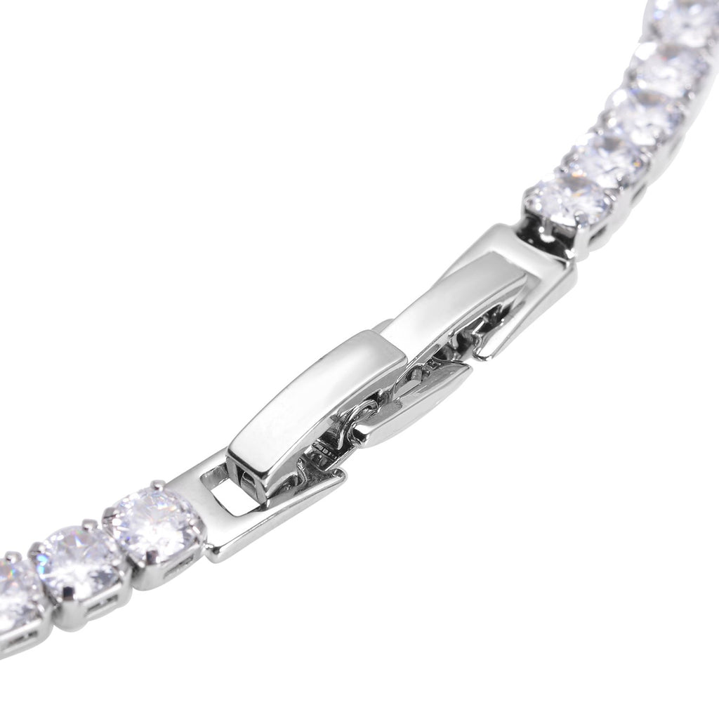 Weiße Zirkonia-Halskette, ca. 45 cm, reines Messing ca. 50,00 ct
