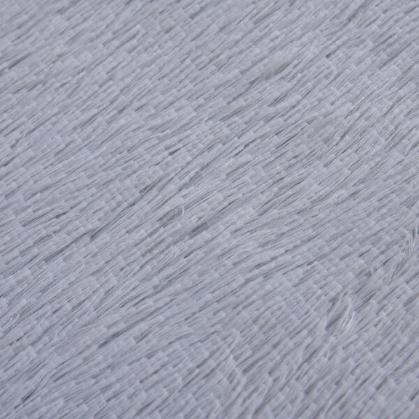 SERENITY NIGHT: 3er-Set - &Uuml;berwurf und 2 Kissenbez&uuml;ge aus Kunstfell, Grau image number 5