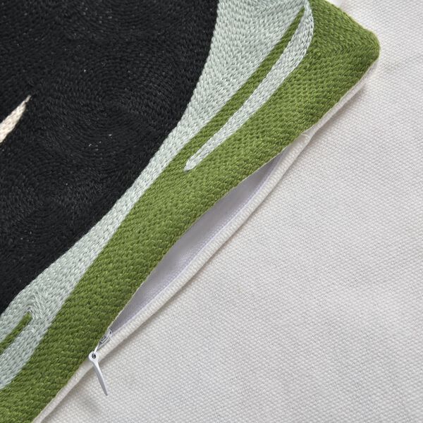 Katze am Fensterbank Besticktes Kissenbezug aus 100% Baumwolle, 43x43 cm, Fensterbank image number 6