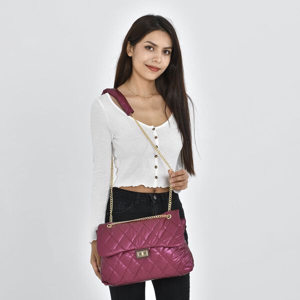 Stilvolle gesteppte Crossbody-Tasche mit RFID Schutz, 32x23x10cm, rot image number 1