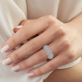 LUXURIANT SI-GH Labor Diamant Halo Ring im Trilogie-Stil - 1 ct.