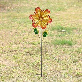 Dekoratives Windspiel in Blumenform aus Metall, mit Ausschnitt-Design in Gelb,  25x97cm