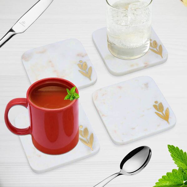 NAKKASHI - 4er-Set, Marmor Untersetzer mit Messingintarsie, Blumen, Größe 10x10 cm, Weiß image number 3