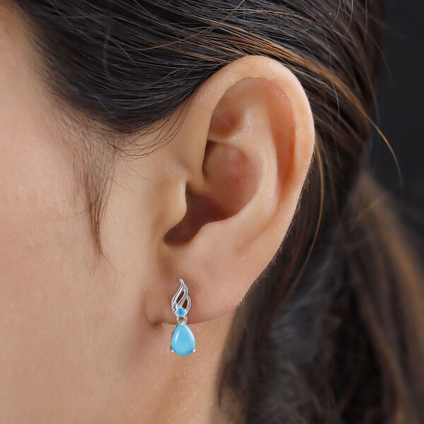 Amerikanische, natürliche Sleeping Beauty Türkis und Neon Apatit-Ohrhänger in Silber image number 3