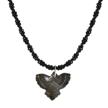 Labradorit und schwarze Spinell-Adler-Halskette, 50 cm - 115 ct.