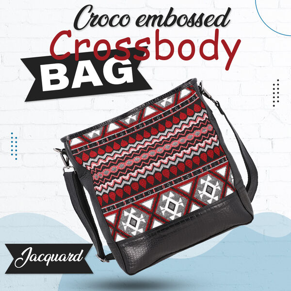 Crossbody Bag aus echtem Leder und Jacquard mit Krokoprägung, schwarz image number 7