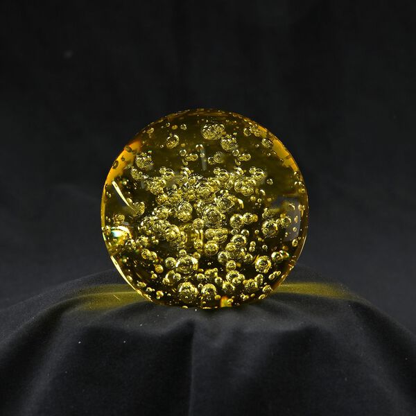 Kristallkugel in gelb mit LED Licht image number 2