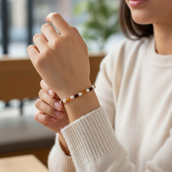 Nat&uuml;rlicher Baltischer Bernstein, Wei&szlig;e S&uuml;&szlig;wasser Perle (6-8mm) Armband Flexibles (ca. 18-19 cm)