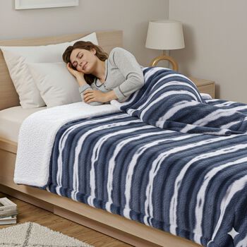 LIVMORE superweiche, doppellagige Kunstfelldecke mit Sherpa-Futter, 500+180 gsm, Blau