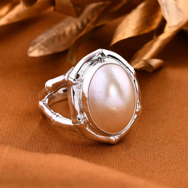 Royal Bali Kollektion- Wei&szlig;e Mabe Perle Ring image number 2