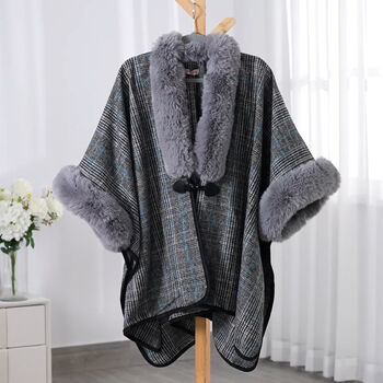 LA MAREY - Kunstpelz-Kimono, Grau