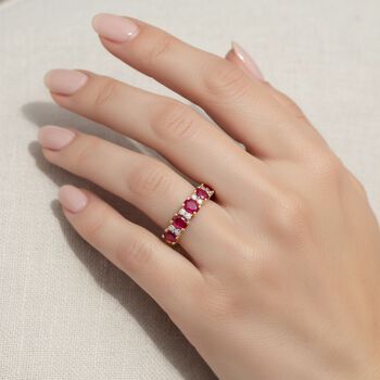 D'Joy afrikanischer Rubin und Zirkon Ring - 1,39 ct.