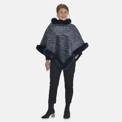 Warm und weich: Kunstpelz-Poncho mit Leopardenmuster, 70x92 cm, dunkelblau