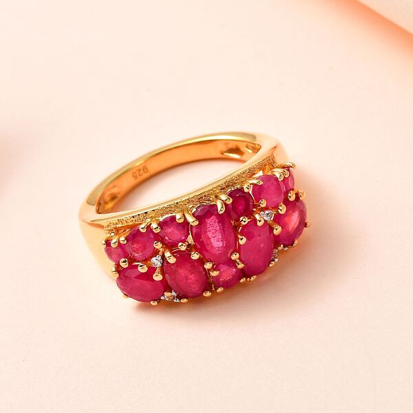 Afrikanischer Rubin und Zirkon-Cluster-Ring - 4,30 ct. image number 2