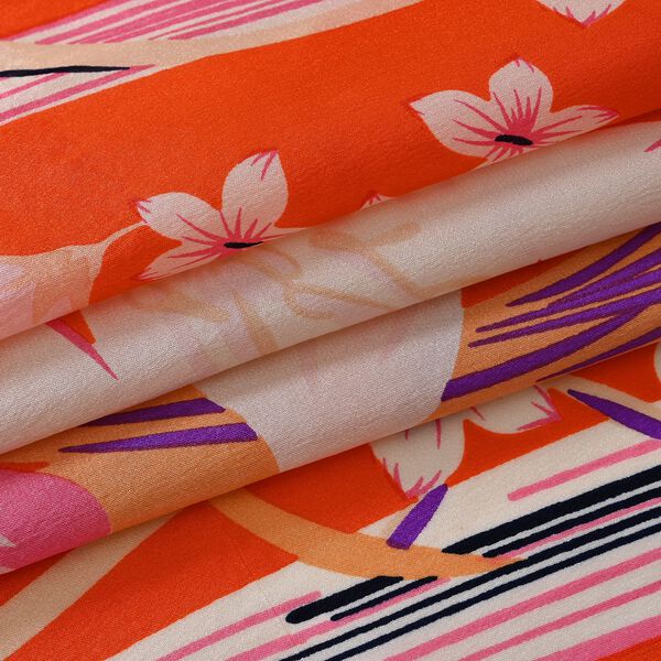 LA MAREY – Satinschal aus Maulbeerseide, Orange mit Blumenmuster image number 6