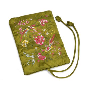 Reise-Schmuckrolle mit Stickmuster, 1 Organizer + 5 Weinrote Silberputzt&uuml;cher, Satin, Olivgr&uuml;n