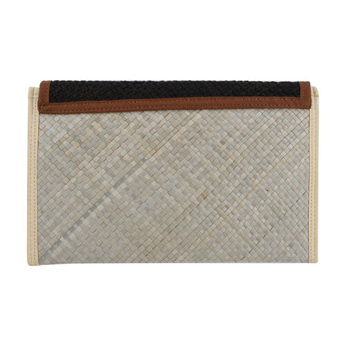 Clutch aus Pandan Blättern, Schwarz image number 1