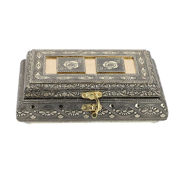 Elegante Schmuckbox im Antik-Stil – Teakholz & oxidiertes Aluminium image number 5