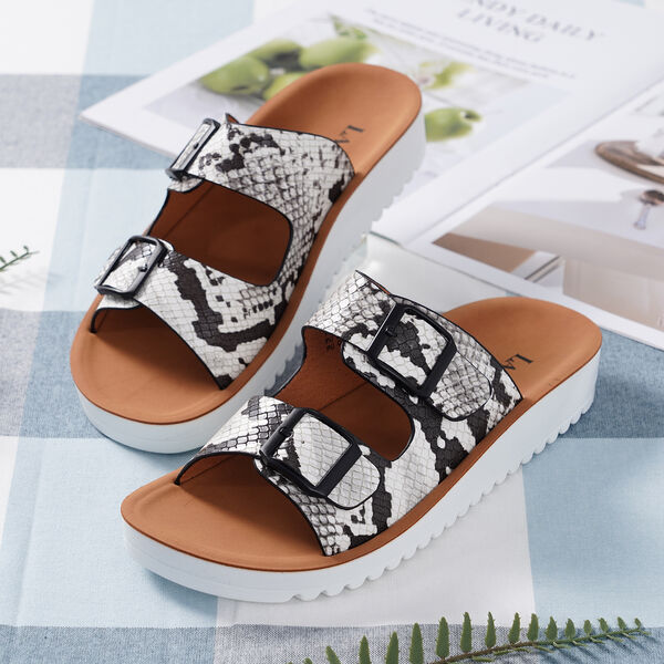 LA MAREY - Schnalle Slip-on Sandalen, Gr&ouml;&szlig;e 36, Schlangenhautmuster, Wei&szlig; image number 6