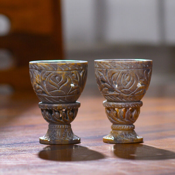 NAKKASHI handgeschnitzter Speckstein Eierbecher, Blattmuster, 2 teilig image number 2