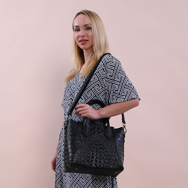 Crossbody Tasche aus 100% echtem Leder mit Kroko-Pr&auml;gung, Gr&ouml;&szlig;e 28x14x27 cm, Silber image number 2