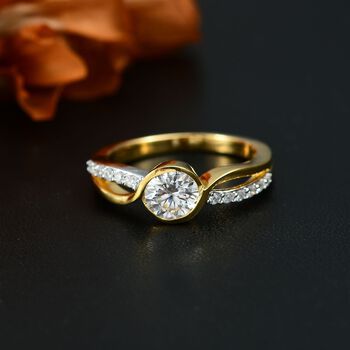 Moissanit Bicolor Ring, ca. 0,99 ct.