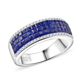 Blauer Saphir-Farbe und weißer Zirkonia Ring