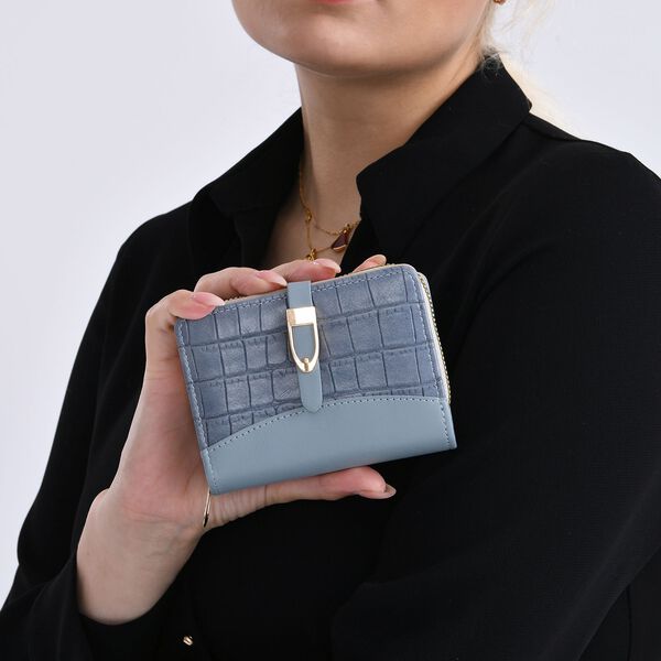 2-teiliges Geldbörsen-Set im Krokoprägungs-Design, Lange Geldbörse 20x10x3 cm und Bifold-Geldbörse 12x9x3,5 cm, Blau image number 3