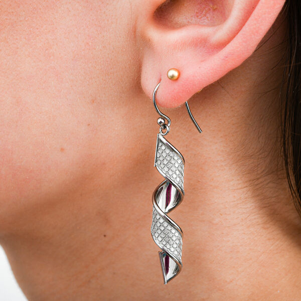 Diamantschliff Fusilli Ohrhänger in rhodiniertem Silber image number 2