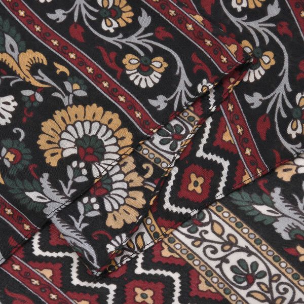 Wolkenweicher Schal mit G&auml;nsebl&uuml;mchen-Druck, Schwarz image number 3