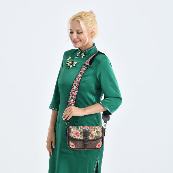 "PU Embroidered crossbody bag Color:Brown Size:22*8*16 cm   Wall: PU Lining: Polyester Exterior:zipped-2.pocket-1 Interior: zipped-1,slid-1" image number 2