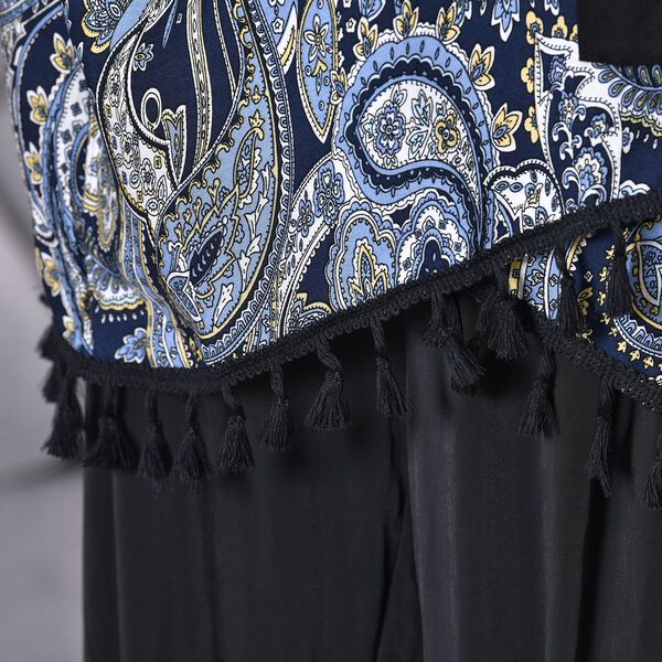 Kurzärmeliger Kimono mit Blumendruck, schwarzem Gürtel, mehrfarbig image number 5