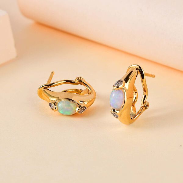 AA natürlicher, äthiopischer Welo Opal und Zirkon Ohrringe - 0,75 ct. image number 2