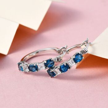 London Blau und wei&szlig;e Topas Creolen, 925 Silber platiniert ca. 2.48 ct