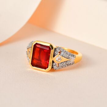 Purpurroter Feueropal und Zirkon-Ring - 2,69 ct.