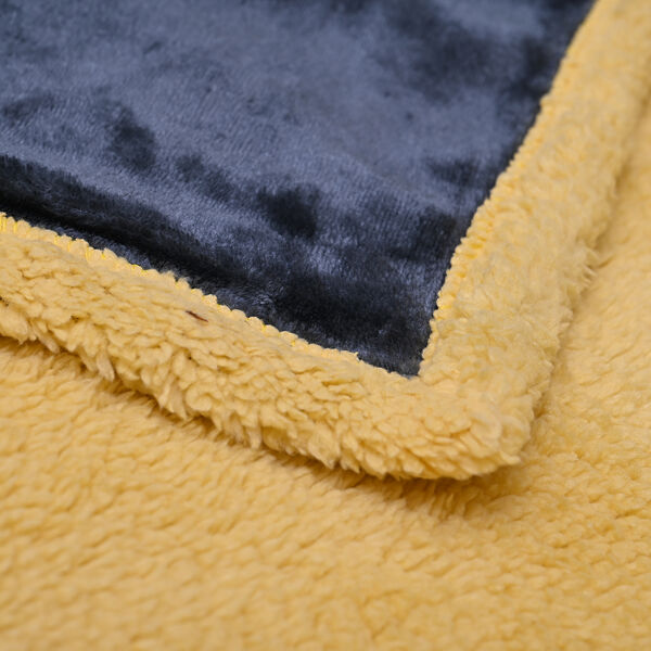 Superweiche Decke aus Sherpa und Flanell, Gr&ouml;&szlig;e 150x200 cm, Dunkelgrau-Gelb&nbsp; image number 4