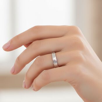 Bandring mit Diamantschliffmuster in 925 Silber, 2,40 Gramm