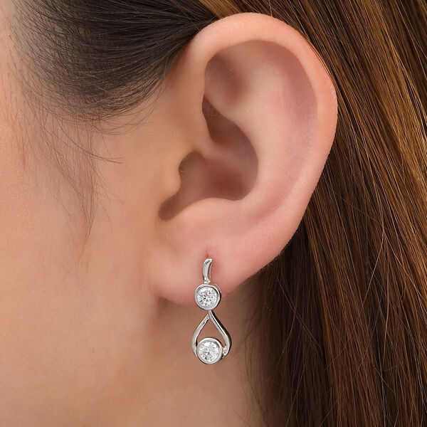 88 Facetten Moissanit-Ohrringe, 925 Silber platiniert ca. 0.90 ct image number 3