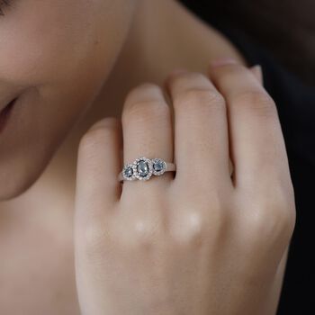 Alexandrit und wei&szlig;er Zirkon-Ring - 0,70 ct.