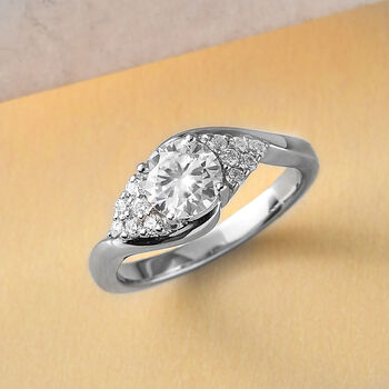 120 Facetten Moissanit-Ring, 925 Silber platiniert  ca. 0,90 ct
