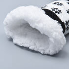 1 Paar rutschfeste Haus Socken mit Jojoba Infusion und Sherpa Futter, Weihnachtsmotiv, Einheitsgröße 24x23x12 cm, schwarz image number 2