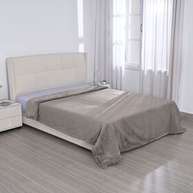 Kuschelige Decke, 2,0 x 2,3 m, hellgrau