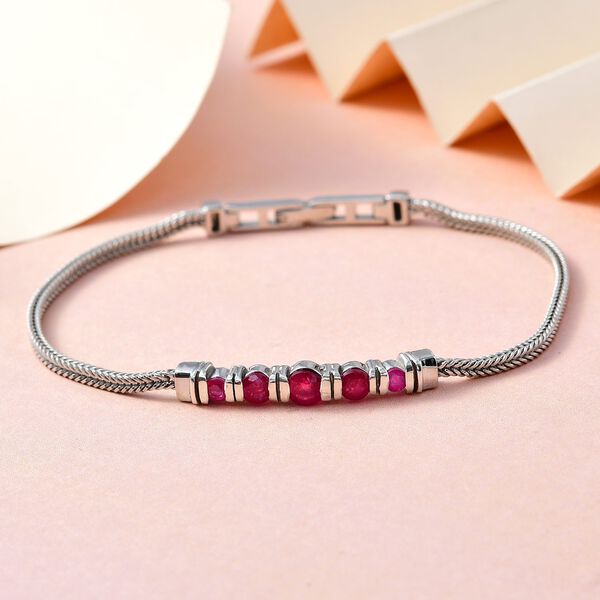 Afrikanischer Rubin (Fissure gef&uuml;llt) Armband, ca. 20 cm, 925 Silber platiniert ca. 2,02 ct image number 2