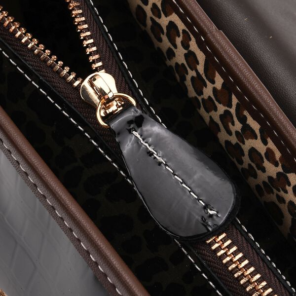 Chaos by Elsie - Echtleder Crossbody Tasche mit RFID, Leopardenmotiv Klappe, 2 Außenfächer mit Reißverschluss, 28 x 10 x 18 cm, Schwarz image number 7