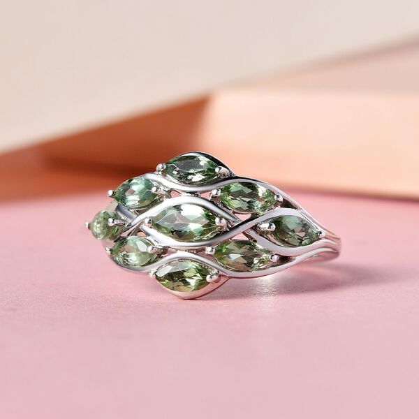 Natürlicher, grüner Apatit-Ring - 1,55 ct. image number 2