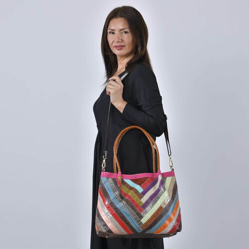 Chaos by Elsie Echtleder Patchwork Tasche image number 1