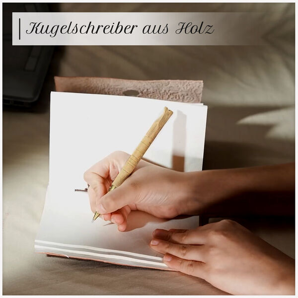 Echtlederbuch mit Segelboot Design und Holzstift image number 4
